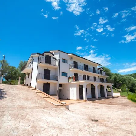 Fortunato Apartment